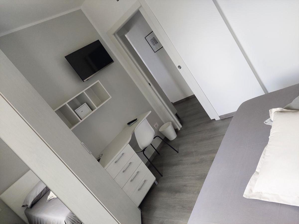 Casa Vacanze Perla Del Lago Domaso Luaran gambar