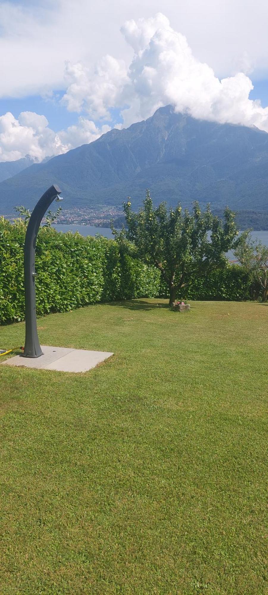 Casa Vacanze Perla Del Lago Domaso Luaran gambar